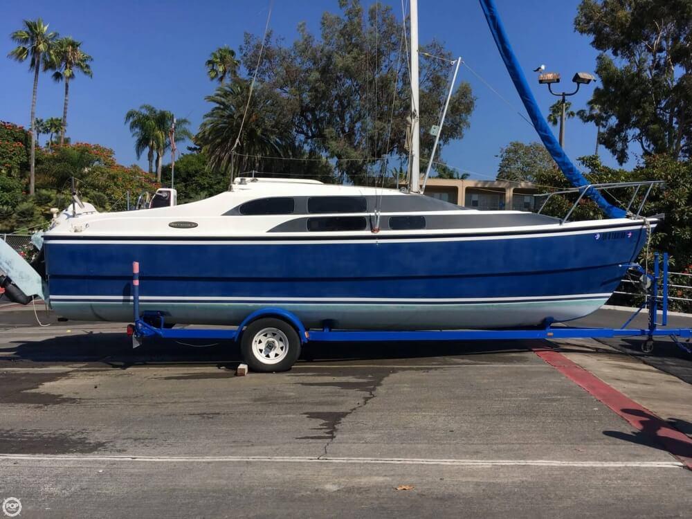 Sold: MacGregor 26M Boat in Newport Beach, CA, 154158