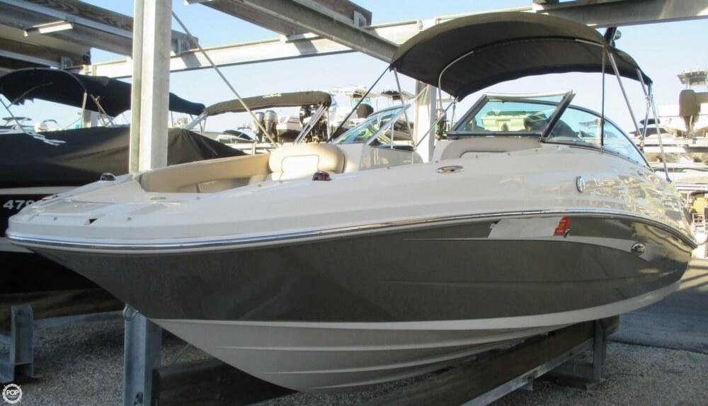 Sold: Sea Ray 220 Sundeck Boat in Sarasota, FL, 095288